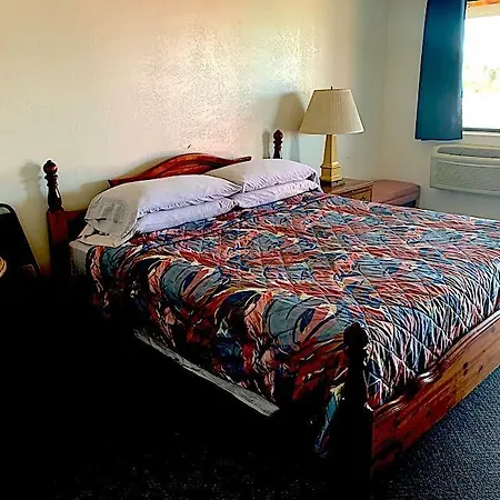 Canyons End Motel