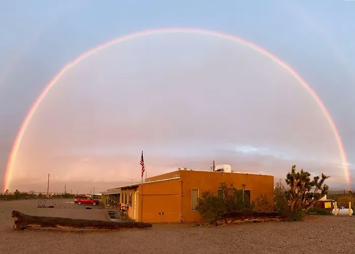 Motel Canyons End